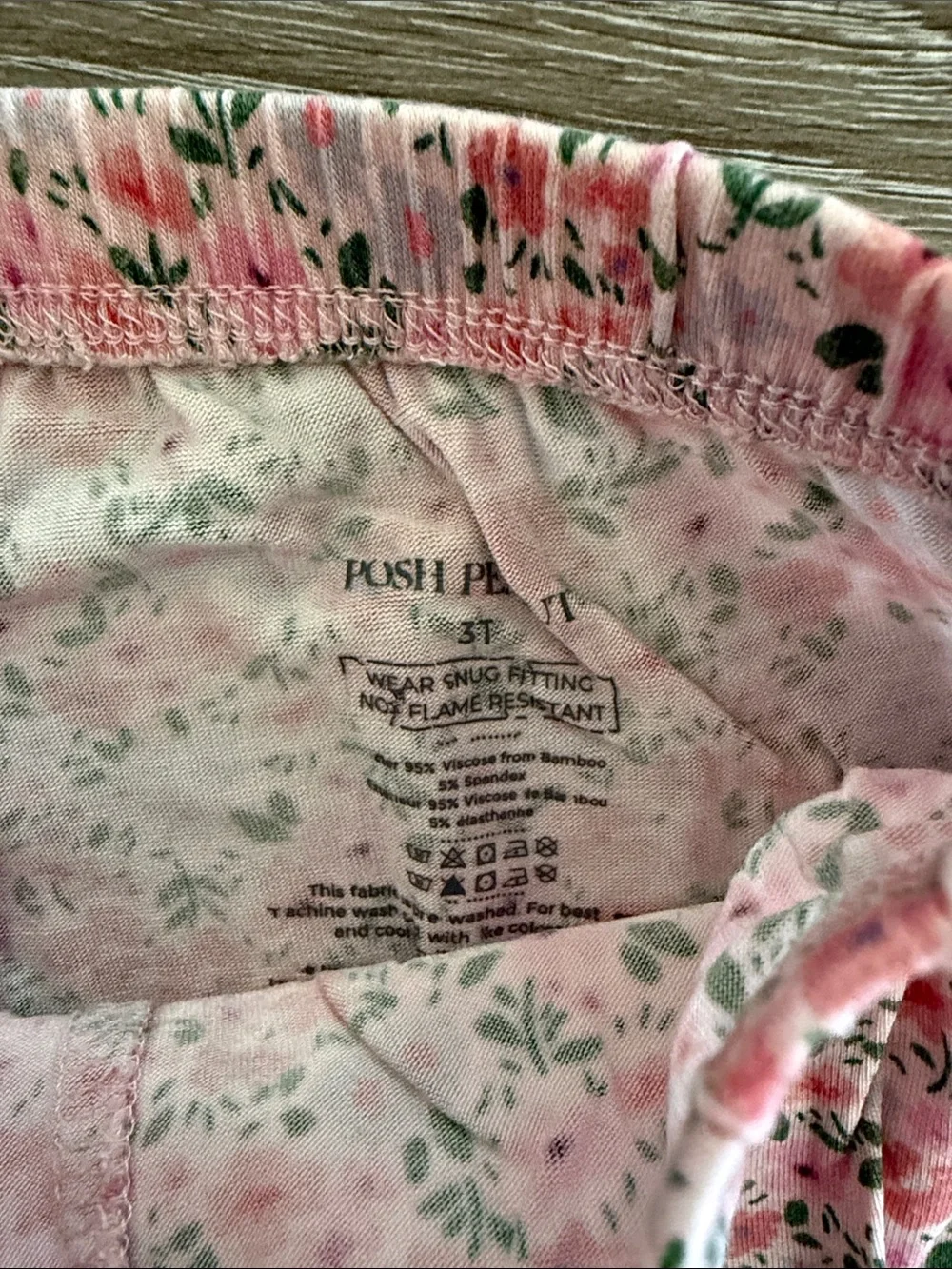 Posh Peanut Floral 2 piece pajamas size 3T